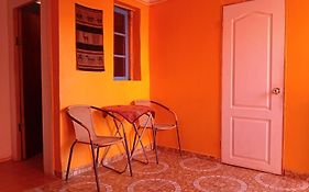 Hostal Open House